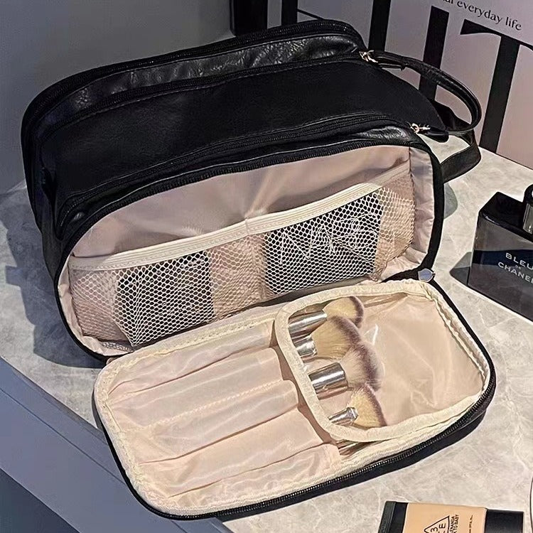 Women's Large Capacity Cosmetic Bag Travel Makeup Organizer
