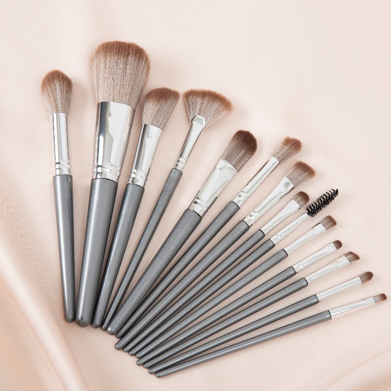 14-Piece Professional Makeup Brush Set with Soft Synthetic Bristles
