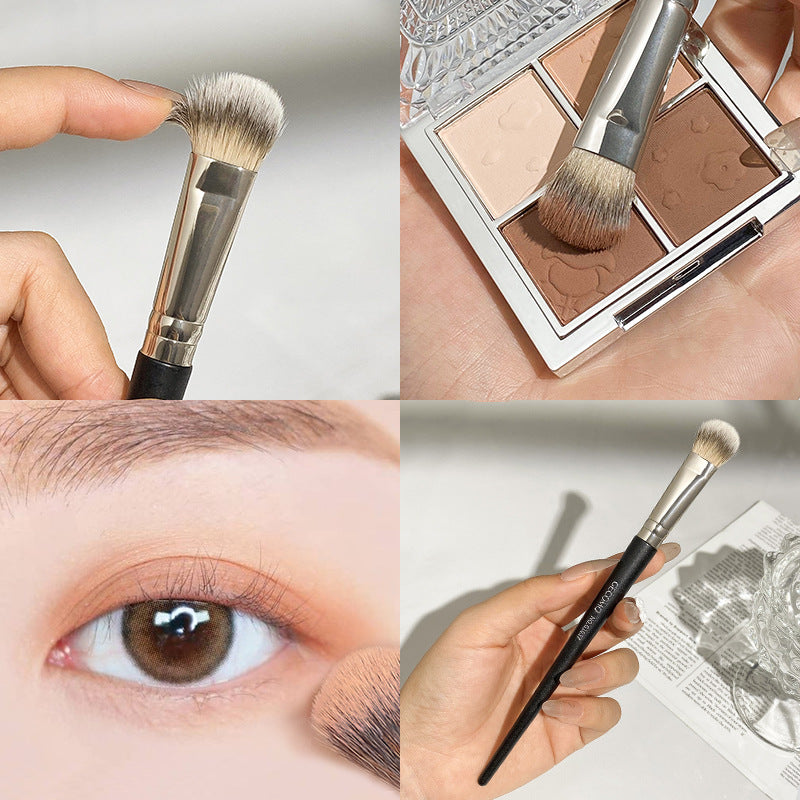 GECOMO Large Eyeshadow Brush Soft Powder Blending Tool