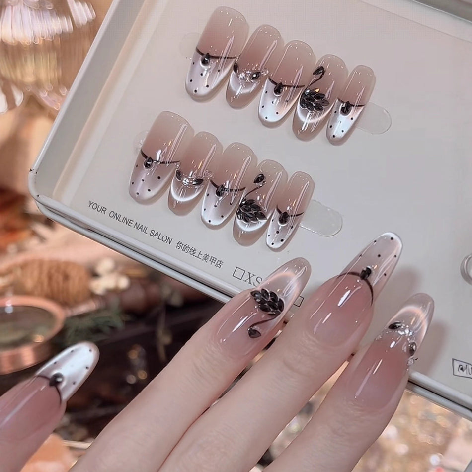 Black Swan Handmade Cat Eye Wearable Nail Set