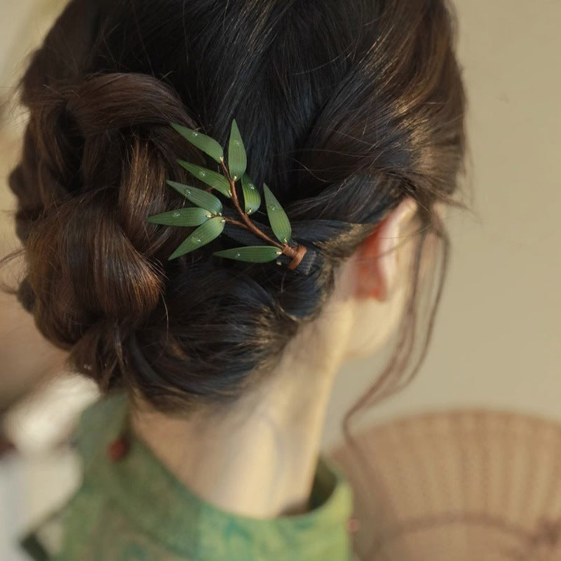 Ancient Bamboo Leaf Water Drop Hair Clip