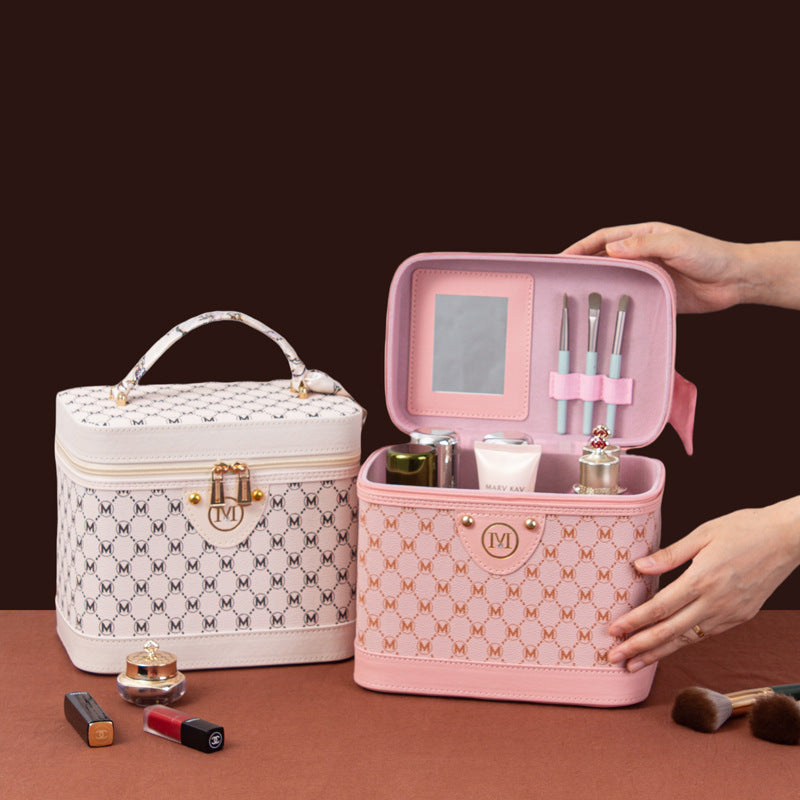Fashion Letter Cosmetic Case – Large & Travel-Friendly