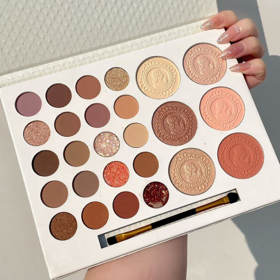 FrankColor Cardamom 26 Color Eyeshadow & Blush Palette