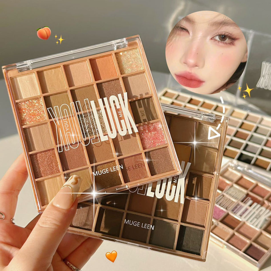 MUGE LEEN 25-Color Lucky Eyeshadow Palette