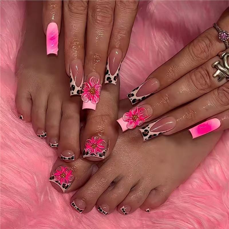 48-Piece Sweet Cool Leopard & 3D Flower Gradient Square Fake Nails