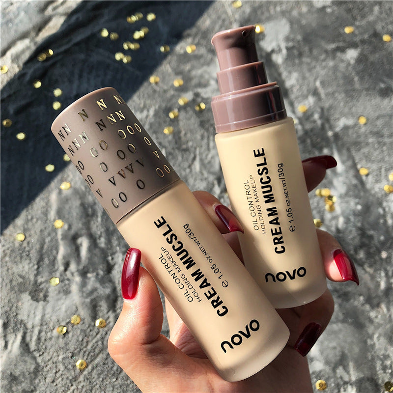 Shimmer Cream Concealer – Brighten & Cover