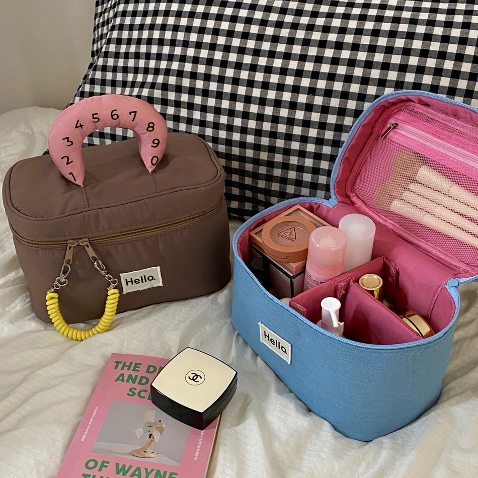 Hello Line Waterproof Cosmetic Bag – 2025 Travel Pouch