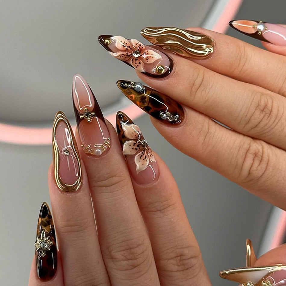 3D Flower Tortoiseshell Short Almond Fake Nails – Wearable Manicure